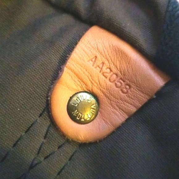 LOUIS VUITTON x Takashi Murakami Monogramouflage Speedy 35 Limited Edition 2008 - Picture 12 of 16